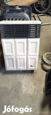 Gázkonvektor kéményes fellelt állapotban