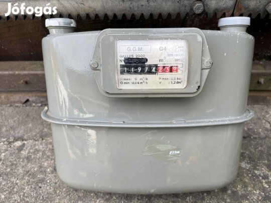 Gázmérő , almérő , gáz mérő . gázalmérő . műszer