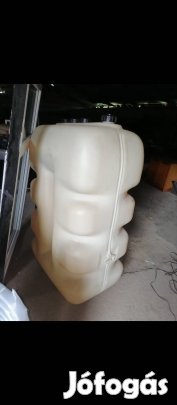 Gázolaj tartály 1500 literes eladó.