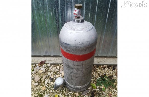 Gázpalack eladó! 11,5 kg-os gyári fóliával lezárt Teli pébé palack
