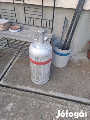 Gázpalack tele töltve