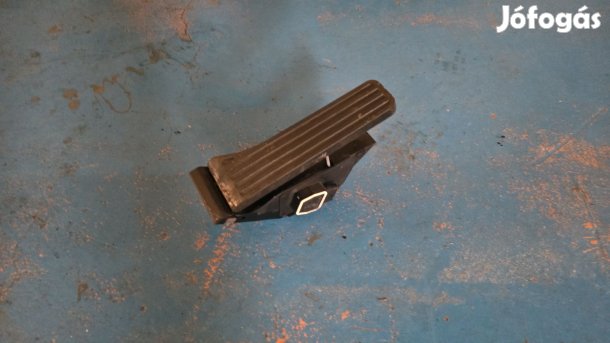 Gázpedál A2043000004 eladó