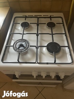 Gáztűzhely, 4 hónapot használt