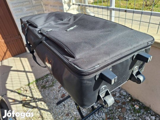 Gear4Music 88 billentyűs, gurulós, merevített tok