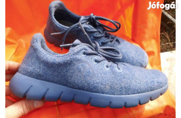 Geisswein (Osztrák) kék merinói gyapjú női 40-es futó-utcai cipő eladó
