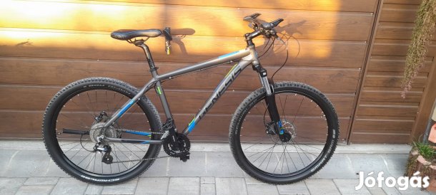 Genesis 27.5 kerékpár