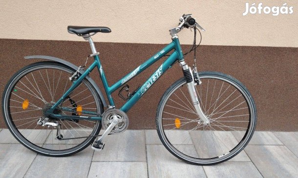 Genesis Arizona 28"-os , aluvázas, teleszkópos, női cross trekking