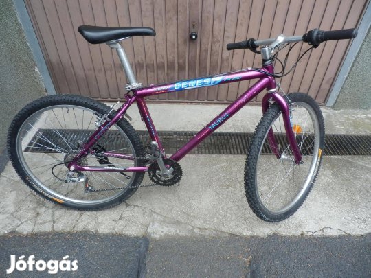 Genesis Taurus aluvázas 21 sebességű 26-os kerekű MTB kerékpár