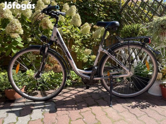 Genesis Touring Comp 28"-os trekking kerékpár