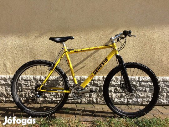 Genesis kerékpár 28" Tárcsafékes