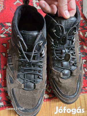 Geox eredeti magasszárú cipő!!