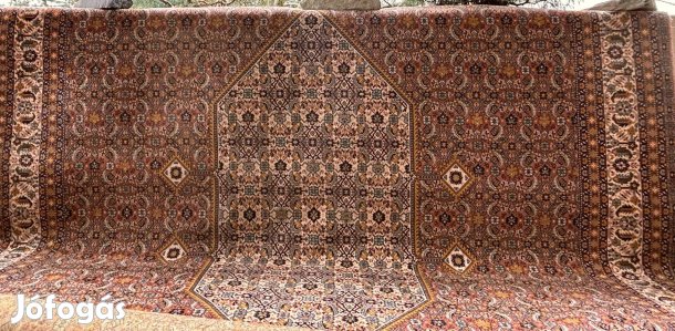 Gépi perzsa gyapjú szőnyeg 3x4 méteres csodaszép mintázattal