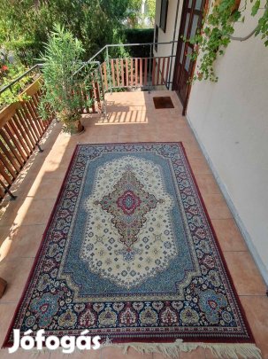 Gépi perzsa szőnyeg 15 000 Ft-ért eladó