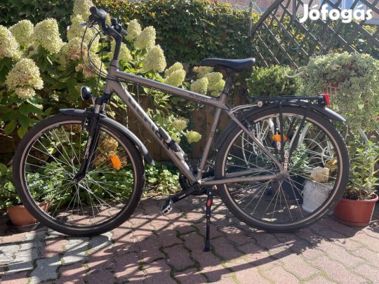 Gepida Alboin 200 Pro CT5 28"-os kerékpár