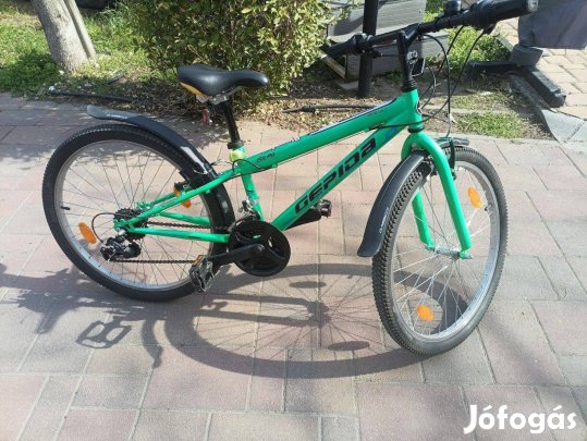 Gepida GIL PIL 24- gyermek kerékpár ajándék sisiakkal