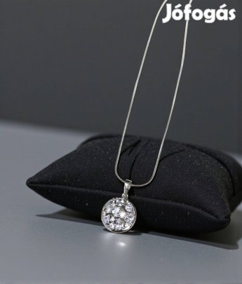 Gerda ezüst színű köves xuping nyaklánc