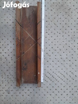 Gérvágó láda keményfa 50x14x7cm