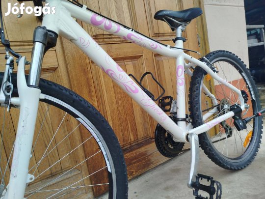 Ghost Miss 26-os Monti