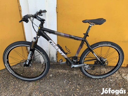 Giant 26" Olajfékes MTB kerékpár eladó !