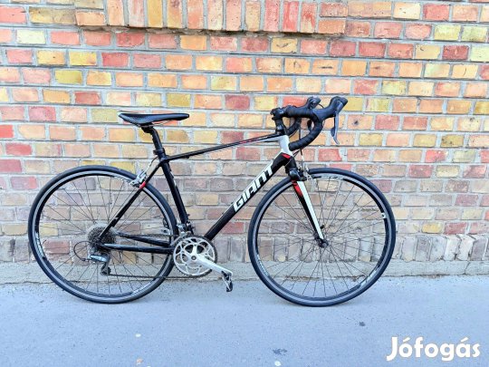 Giant Defy 2 országúti kerékpár 54 cm (173-183 cm)