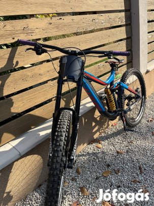 Giant Glory Downhill bicikli Eladó!