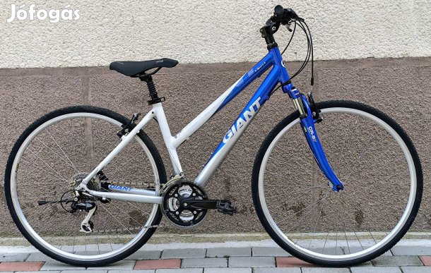 Giant X-Sport 4. Gyönyörű, újszerű trekking.