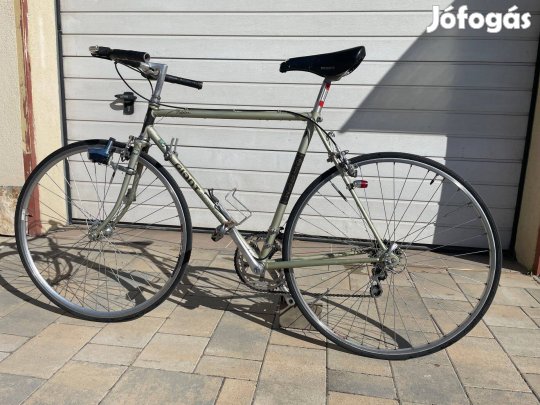 Giant peloton 28"-os férfi kerékpár