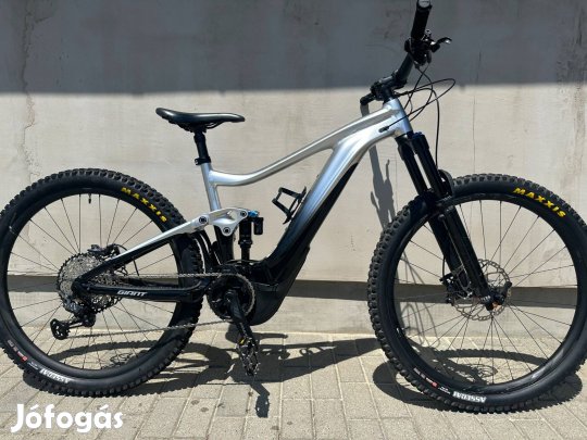 Giant trance endúró eletromos kerékpár L