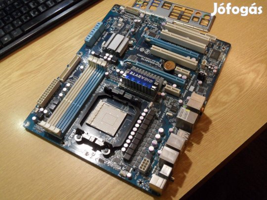Gigabyte 790X Gamer AM3 alaplap - 4Xddr3/ Ati Crossfirex/ USB3