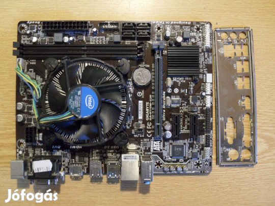 Gigabyte LGA 1151 alaplap + i7 6700 + HD 530 GPU / HDMI / hűtő