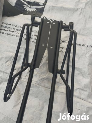 Givi csomagtartó ismeretlen motorra