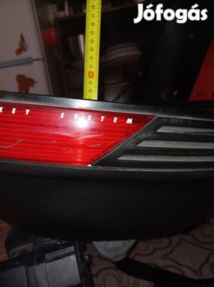 Givi doboz top case Honda NTV konzollal 