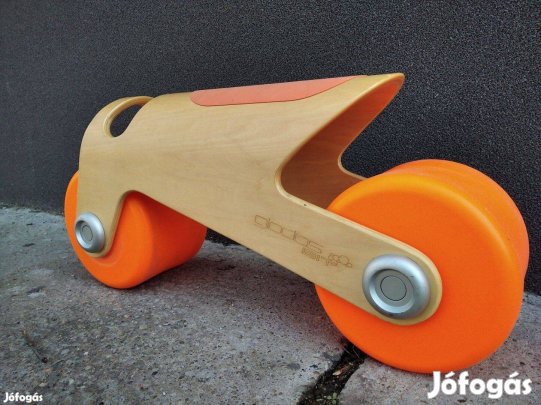 Glodos futóbicikli kismotor fából fa tanulóbicikli a legkissebbeknek