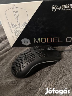 Glorius Model O egér 