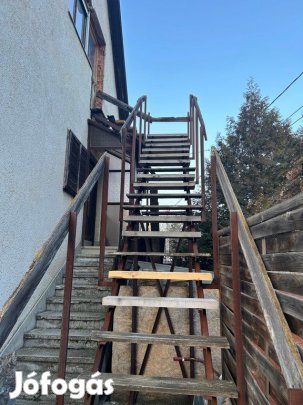 Gödi 56 nm-es ház eladó