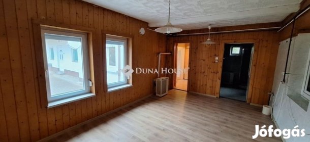 Gödöllői eladó 142 nm-es ház