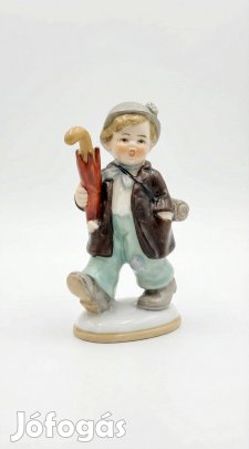 Goebel porcelán fiú szobor eladó