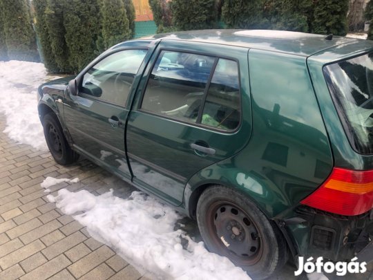 Golf IV. Alkatrészek eladók