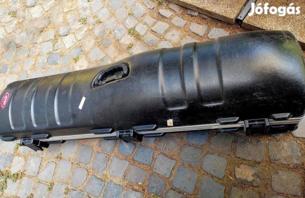 Golf utazótáska, keménytok SKB Delux