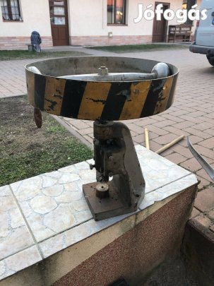 Golyós kézipérés