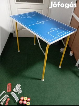 Gomb foci asztal