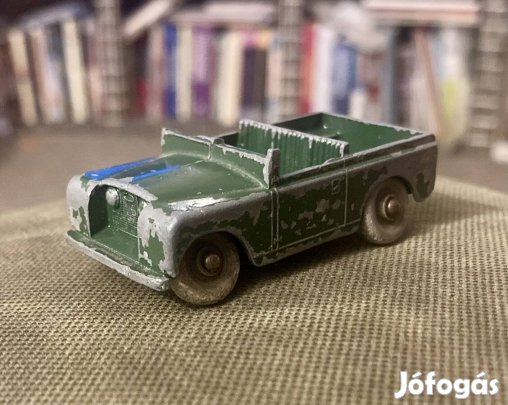 Gombkerekű Matchbox No 12 Land Rover Series II. 1965