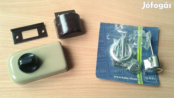 Gombos/cilinderes másodzár, 3 kulccsal