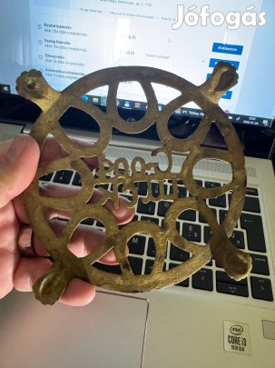 Good Luck (eredeti)Vintage sárgaréz alátét edények, teáskannák, vasaló