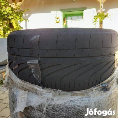 Good Year Eagle F1 265/40R19 98Y 4db újszerű gumiabroncs