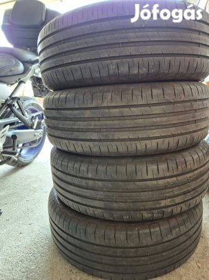 Good Year Efficient Grip 205/60R16 nyárigumi 4db eladó