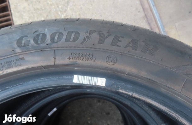 Good /Year 215/50R18
