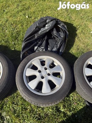 Goodyear 185/55 R15 nyári gumi plusz 4x98 alufelni