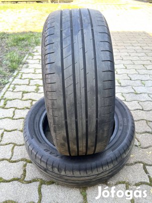 Goodyear Efficientgrip 215 55 R17 - 2db nyári gumi (összesen 10eFt)