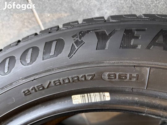 Goodyear téligumi 215/60 R17